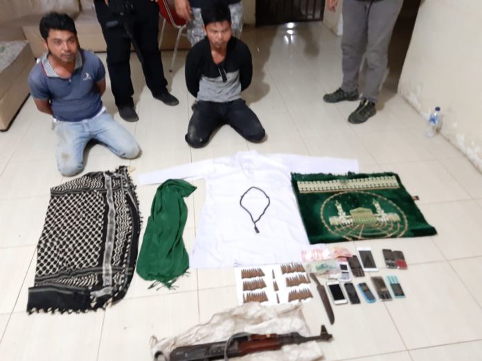 Polisi Tangkap Dua Pria Diduga Pelaku Kriminal Bersenjata di Aceh