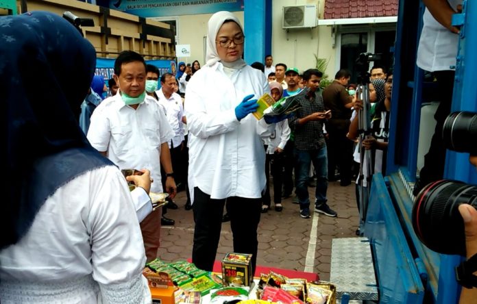 BPOM Musnahkan Produk Ilegal Senilai Rp1,2 Miliar di Banda Aceh