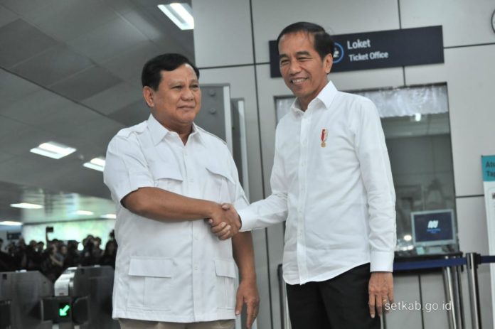 Kata Pengamat Soal Simbol Politik Jokowi Bertemu Prabowo di Stasiun MRT Lebak Bulus