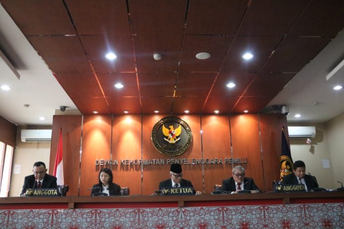 DKPP Berhentikan Ketua KIP dan Panwaslih Aceh Besar