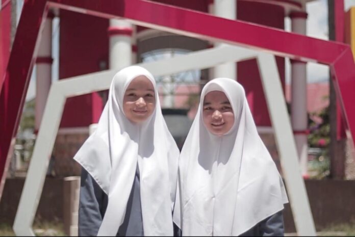 Oka dan Rafachinka, 2 Pelajar Aceh Raih Medali Perak MIIEX 2020 di Macao
