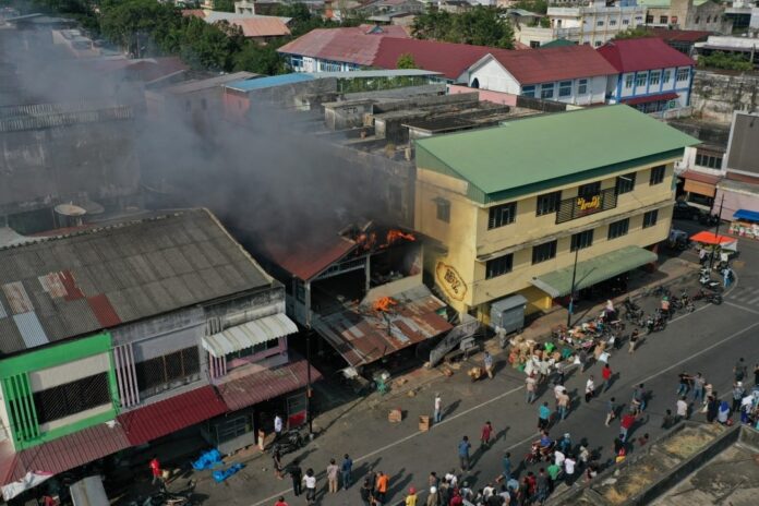 Video Kebakaran di Pasar Peunayong dari Udara