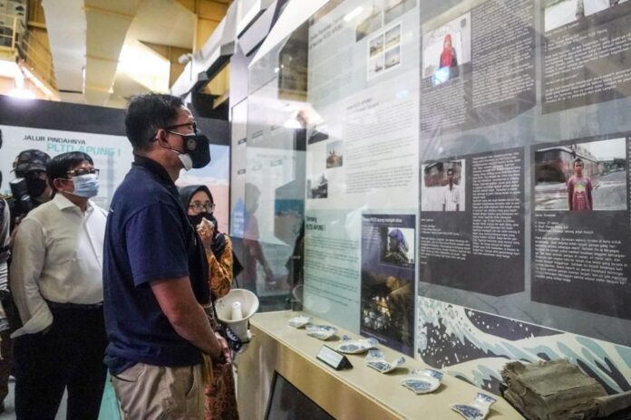 Kunker ke Aceh, Menparekraf Sandiaga Uno Tinjau Museum PLTD Apung