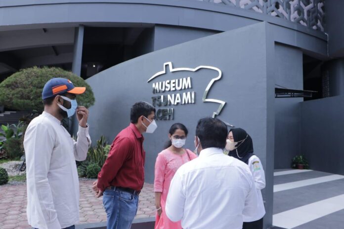 Delegasi India Sambangi Museum Tsunami Aceh