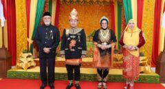KSAD Jenderal Dudung Dianugerahi Gelar Kehormatan Adat Aceh 'Sri Lila Meukuta'