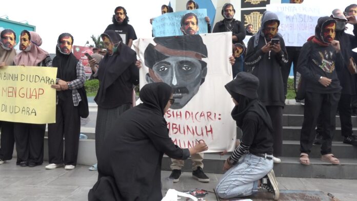 Mahasiswa dan Pemuda Aceh Gelar Aksi Solidaritas 18 Tahun Kematian Aktivis Munir
